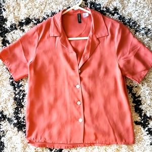 NWOT H&M Short Sleeve Button Up